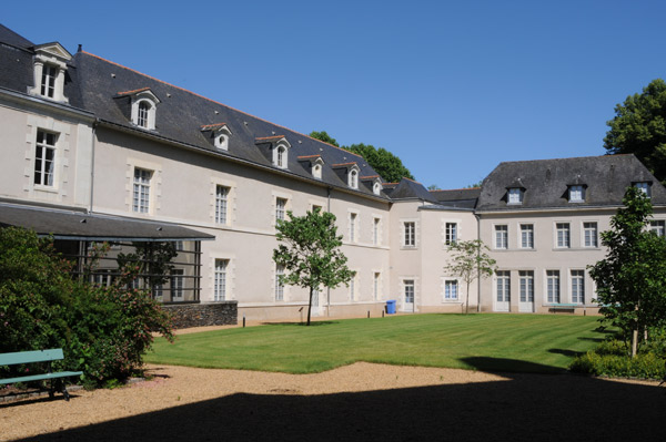 Tapisserie contemporaine - Mus&eacute;e Jean-Lur&ccedil;at et de la Tapisserie contemporaine