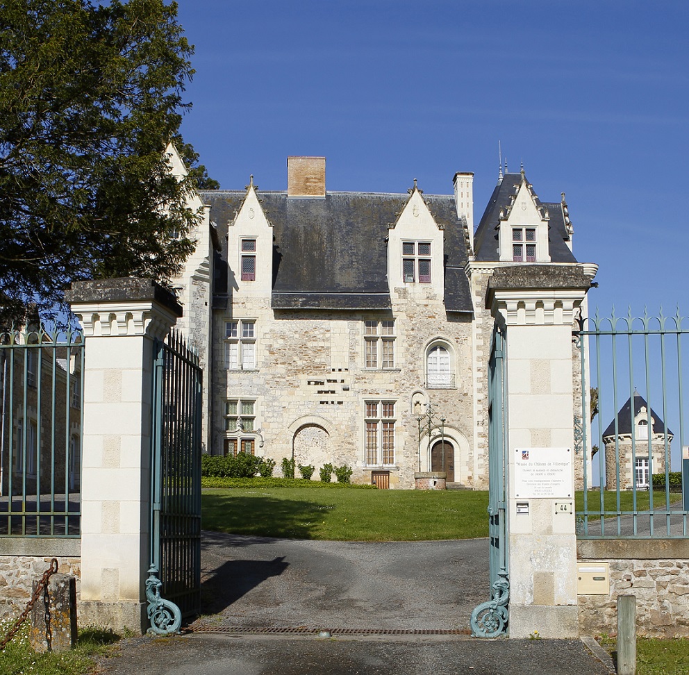 Musée-Château de Villevêque